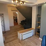 Nikol Apartman