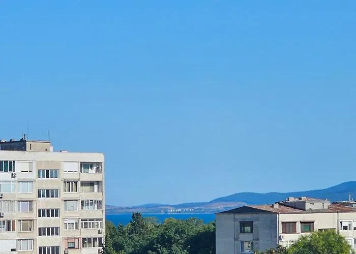 Apartment Nikol Burgas